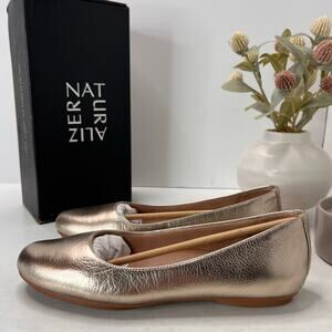 Naturalizer Maxwell Leather Metallic Flat Warm Silver (Gold)Women 8.5 Narrow NWB